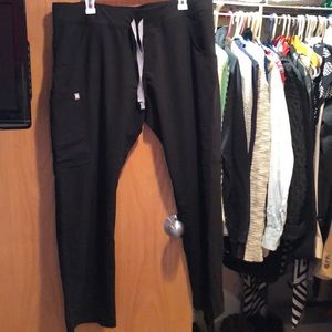 Never worn Figs Scrub pants